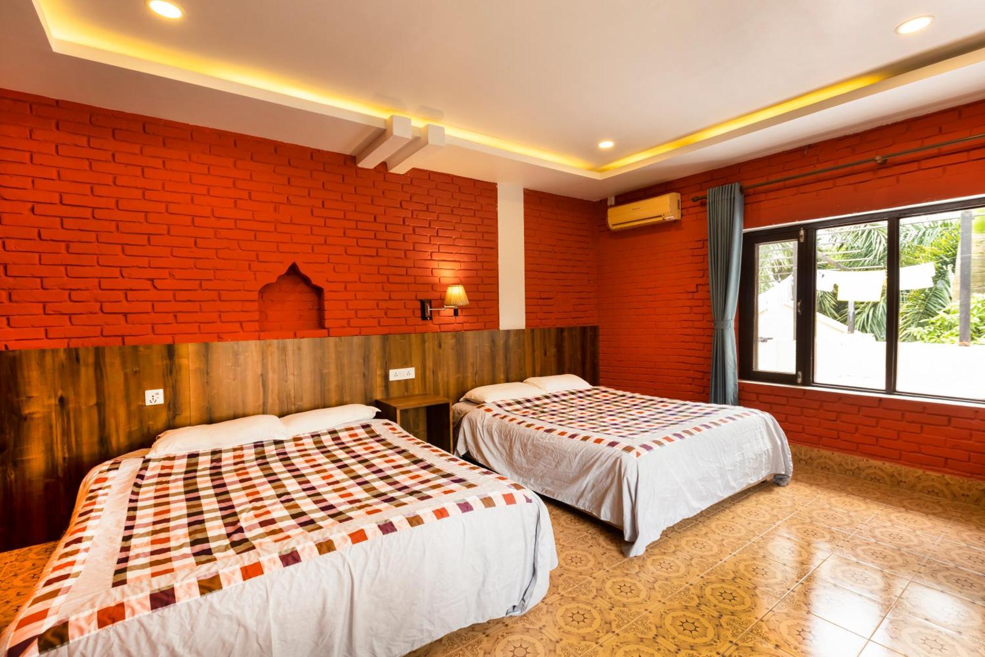 Hotel Parkside & Swimming Pool-Between Greenery And Azure ,Your Perfect Retreat Chitwan Cameră foto